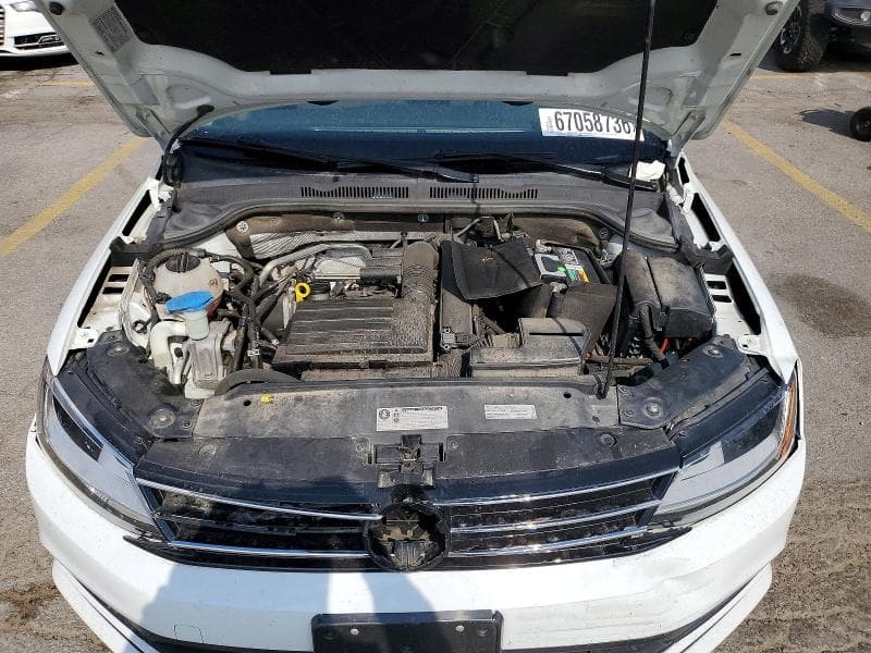 2017 VOLKSWAGEN JETTA SE 11