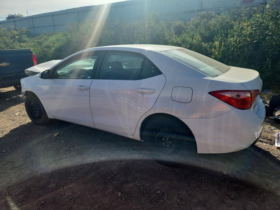 2018 TOYOTA COROLLA LE 2