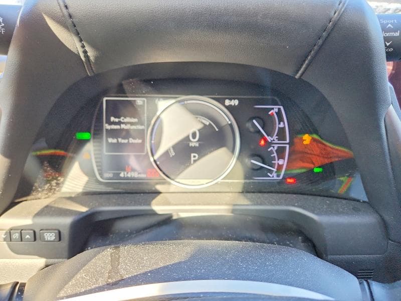 2019 LEXUS ES 300H 9