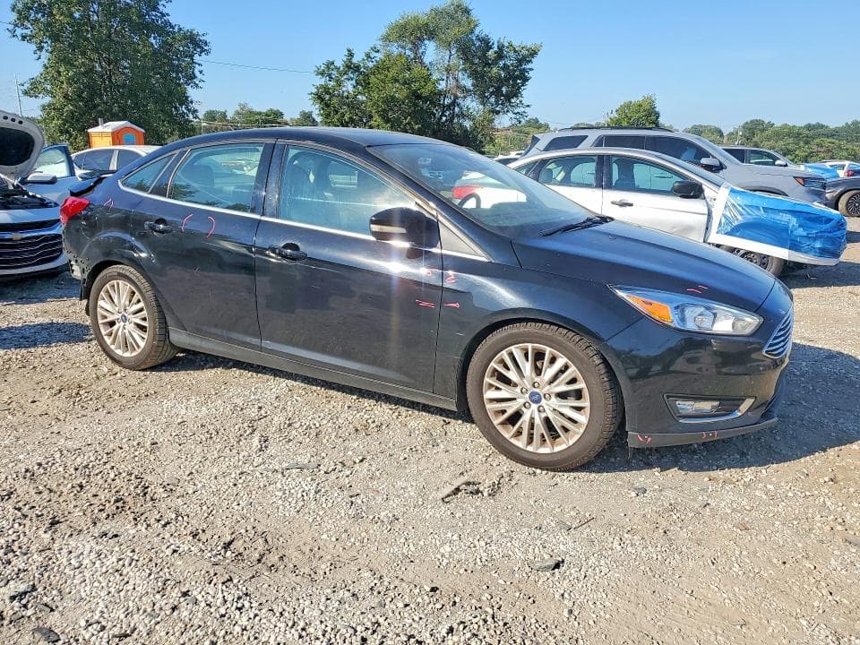 2018 FORD FOCUS TITANIUM 4
