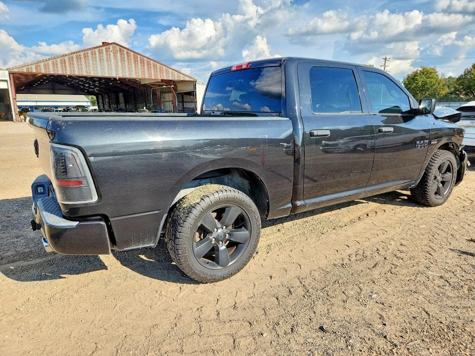 2017 RAM 1500 ST 3