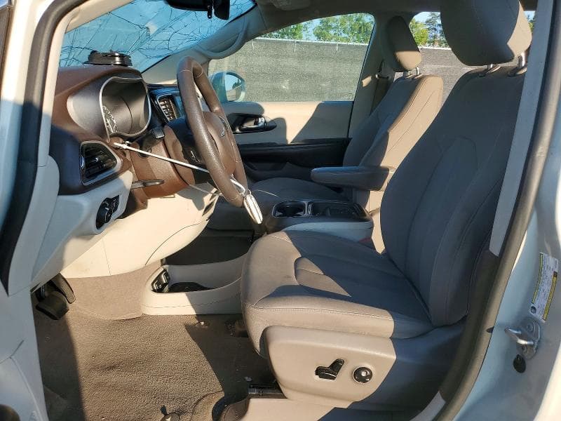 2020 CHRYSLER PACIFICA TOURING 7
