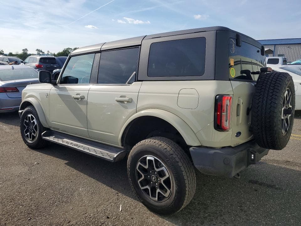 2025 FORD BRONCO OUTER BANKS 2