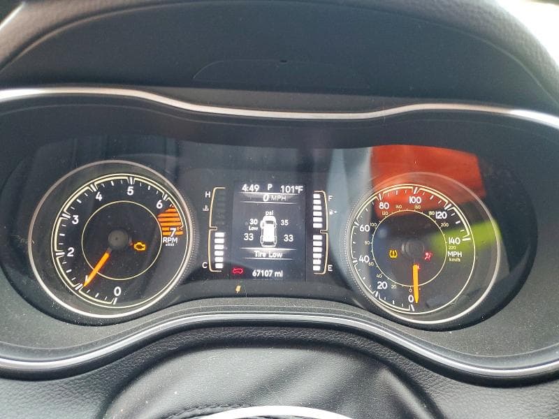 2019 JEEP CHEROKEE LATITUDE PLUS 9