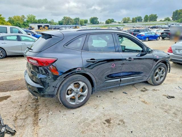 2024 FORD ESCAPE ST LINE 3