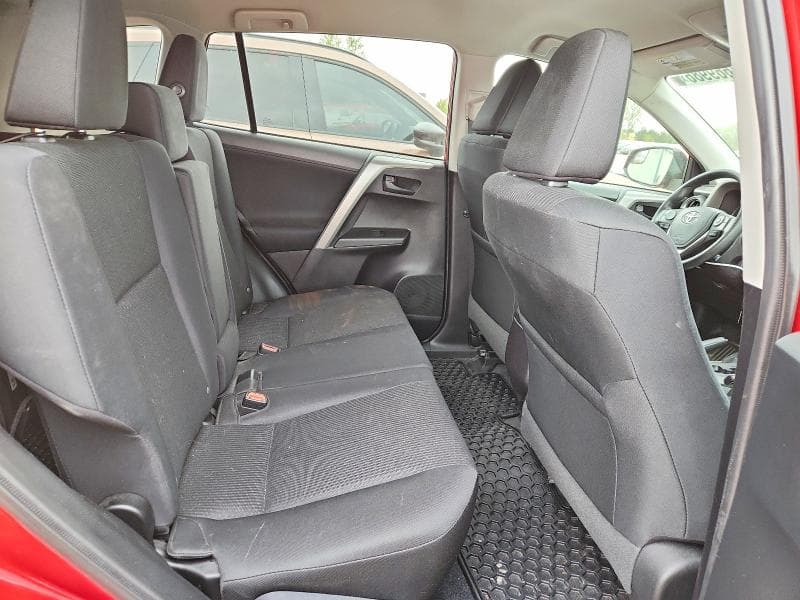 2017 TOYOTA RAV4 LE 11