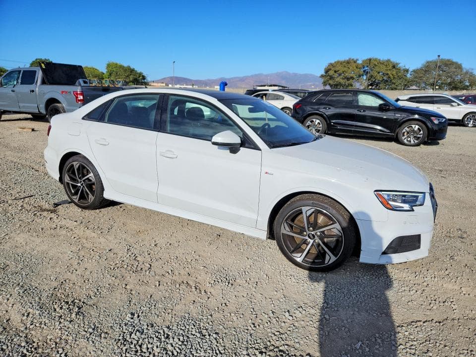 2020 AUDI A3 S-LINE PREMIUM 4