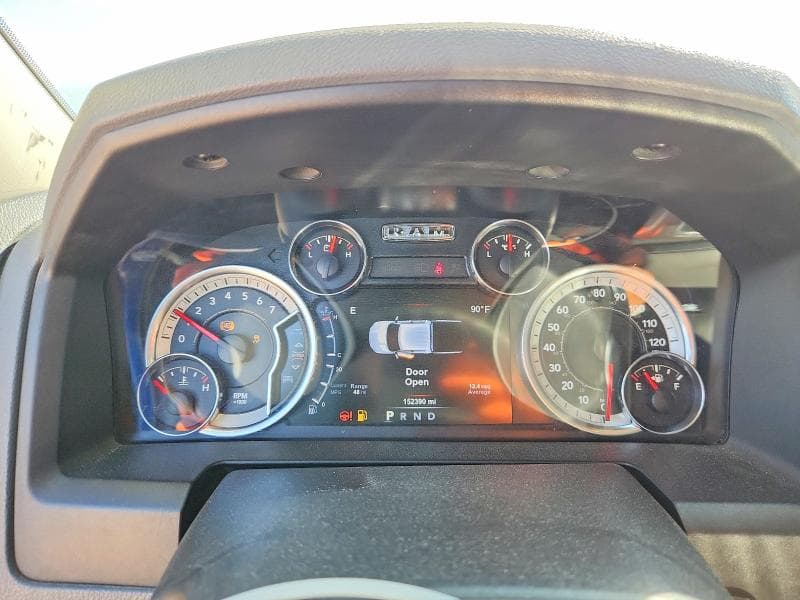 2017 RAM 1500 SLT 9