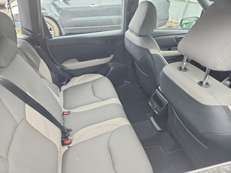 2025 SUBARU FORESTER 11