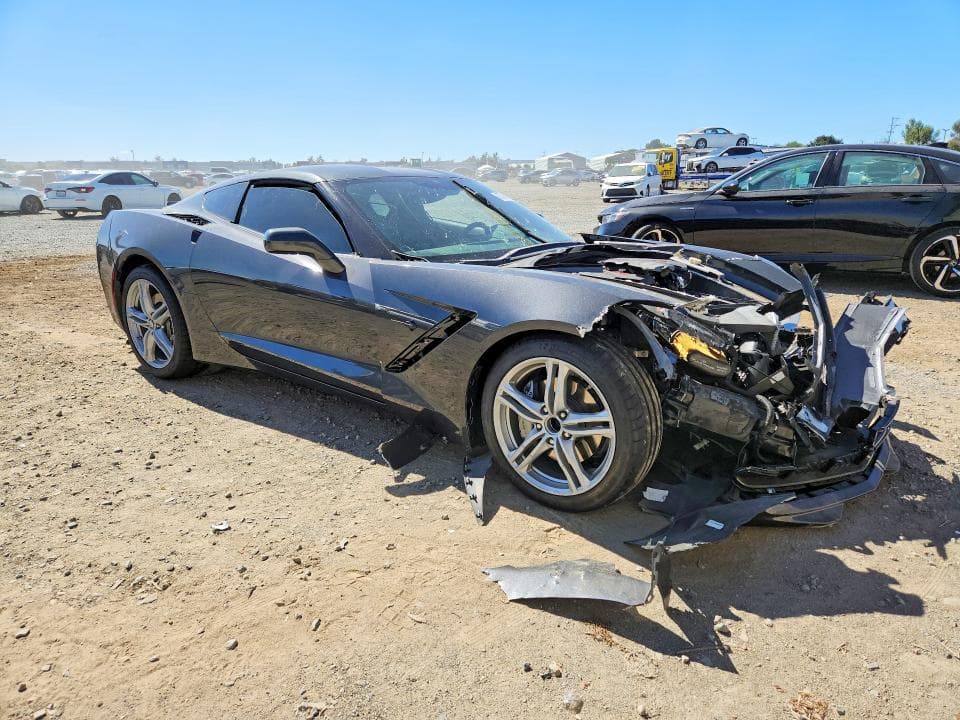 2017 CHEVROLET CORVETTE STINGRAY 1LT 4