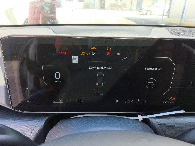2025 KIA K4 EX 9
