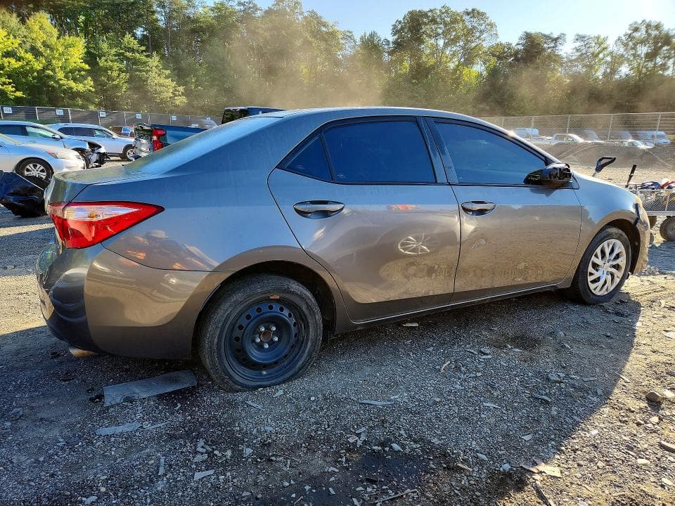 2019 TOYOTA COROLLA LE 3
