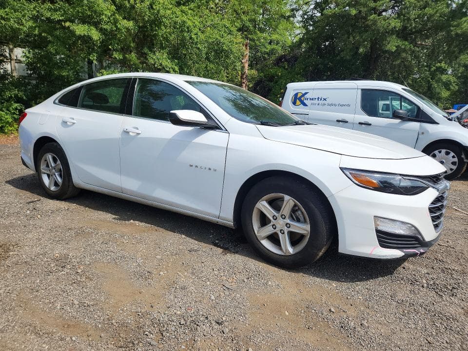 2023 CHEVROLET MALIBU LT 4