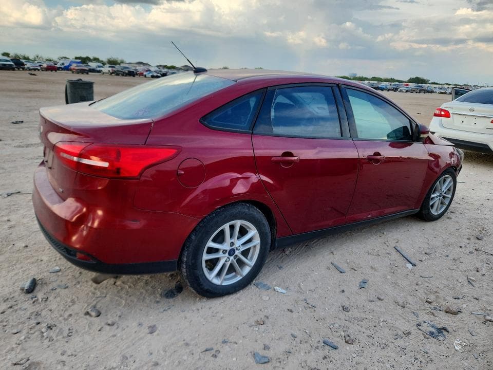 2017 FORD FOCUS SE 3