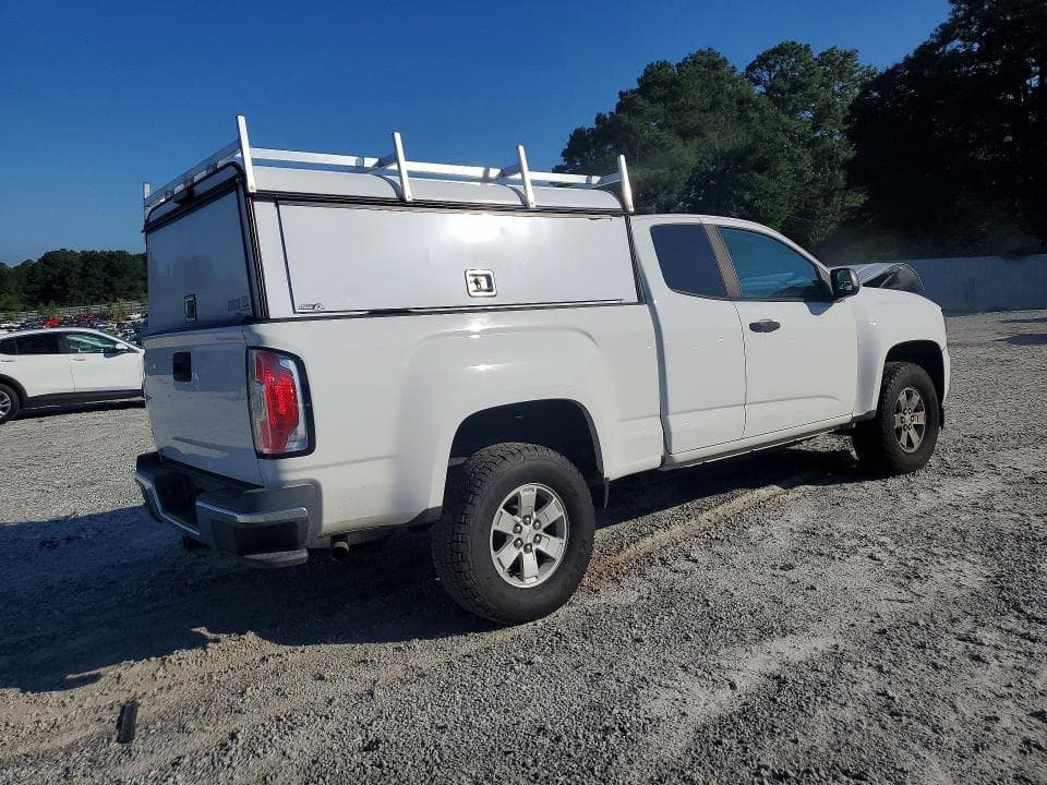 2018 GMC CANYON 3