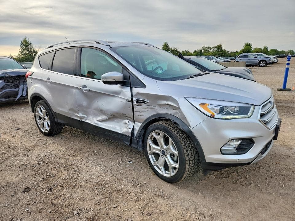 2019 FORD ESCAPE TITANIUM 4
