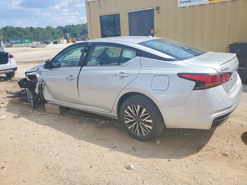 2025 NISSAN ALTIMA SV 2