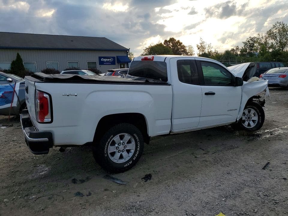 2018 GMC CANYON 3
