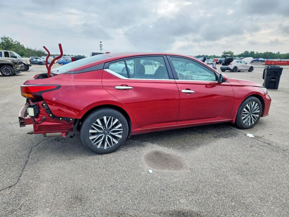 2023 NISSAN ALTIMA SV 3
