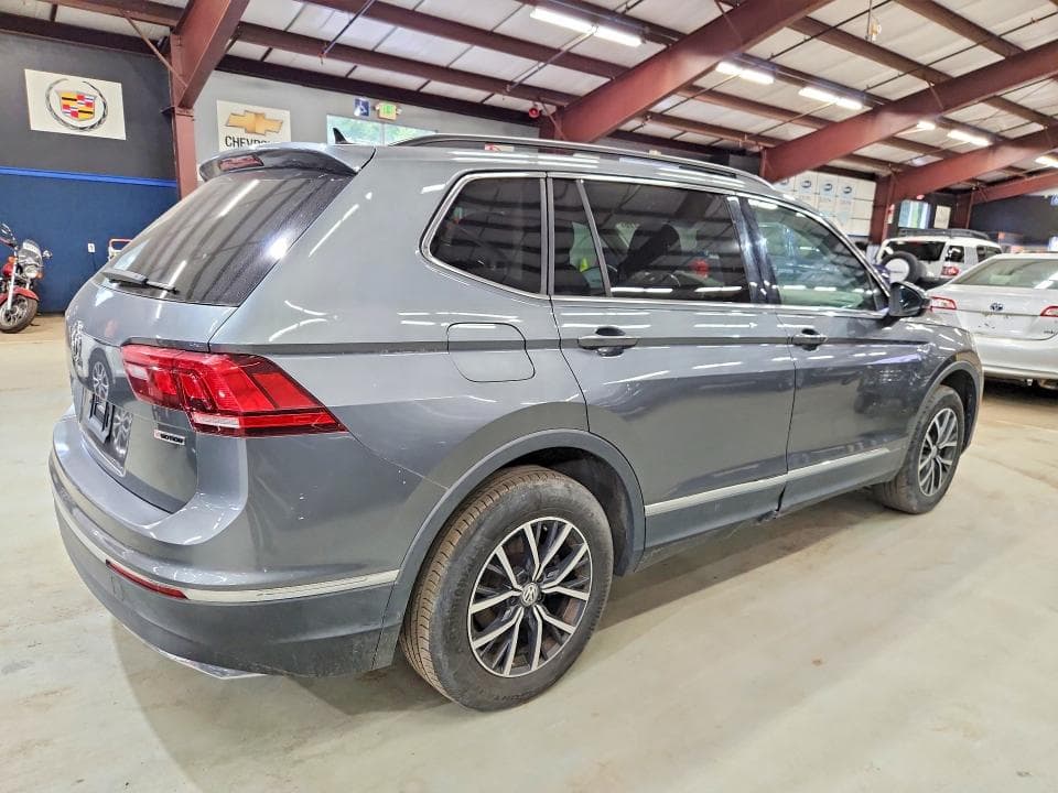2020 VOLKSWAGEN TIGUAN SE 3