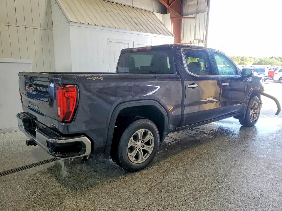2025 GMC SIERRA K1500 SLT 3