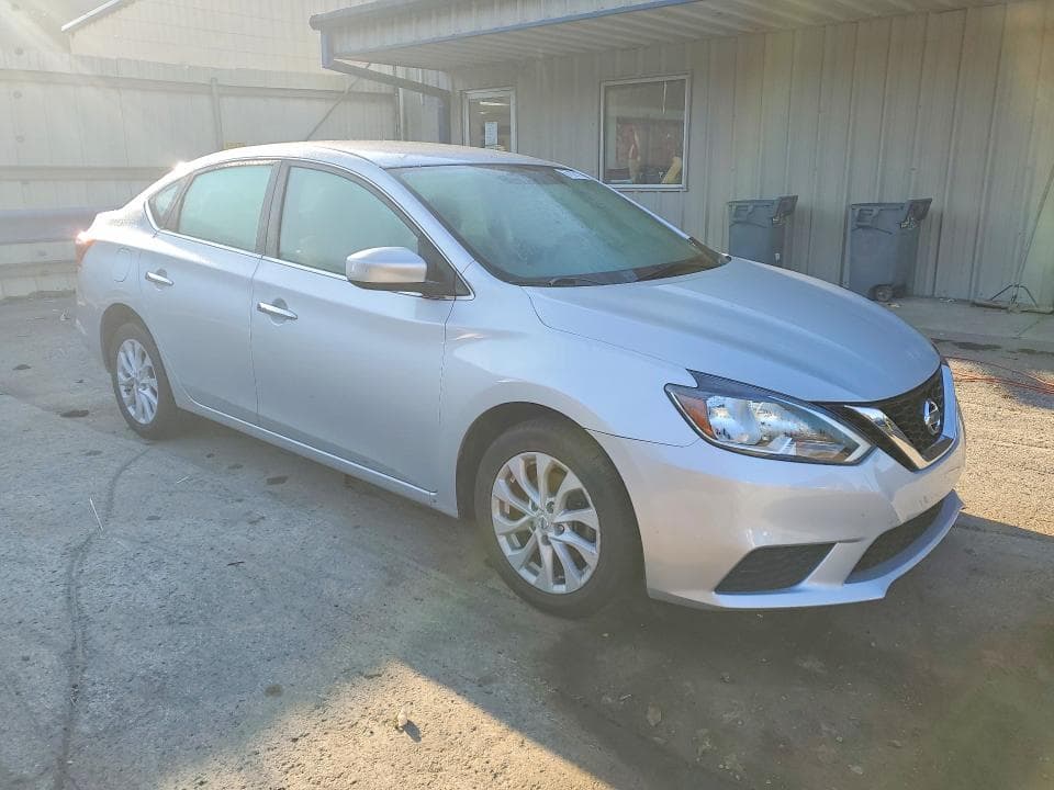 2019 NISSAN SENTRA SV 4