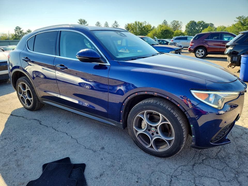 2018 ALFA ROMEO STELVIO TI 4