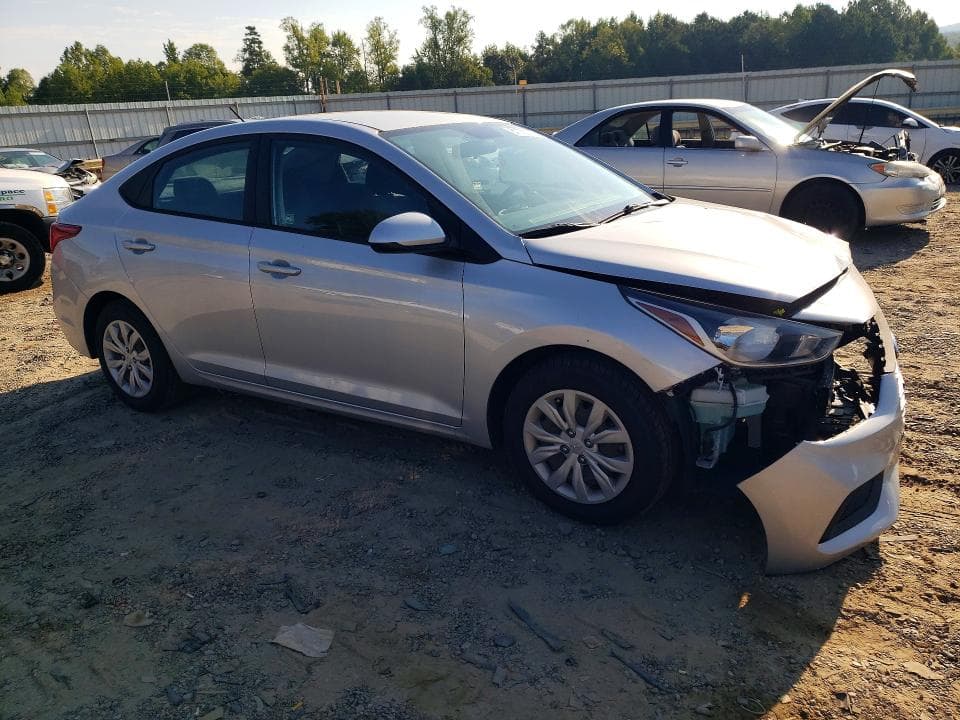 2021 HYUNDAI ACCENT SE 4