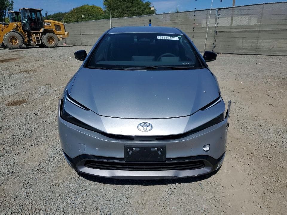2024 TOYOTA PRIUS XLE 5