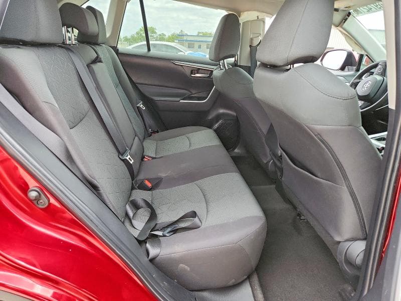 2023 TOYOTA RAV4 XLE 11
