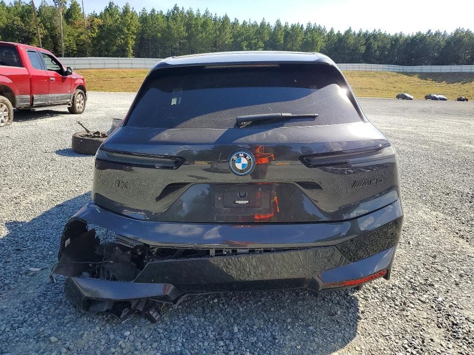 2023 BMW IX M60 6