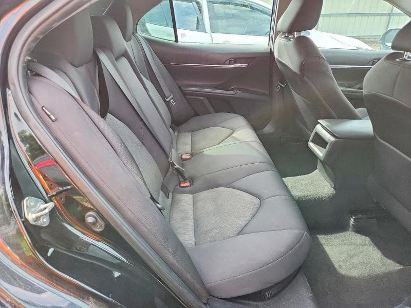 2020 TOYOTA CAMRY LE 10