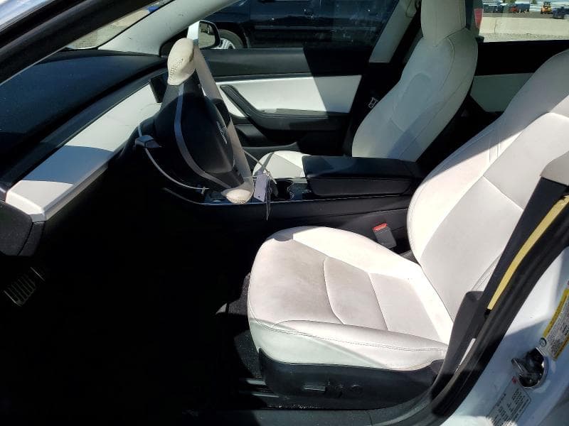 2018 TESLA MODEL 3 7