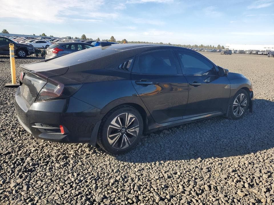 2017 HONDA CIVIC EX 3