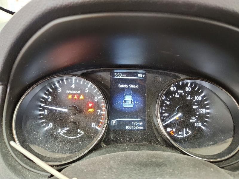 2017 NISSAN ROGUE SV 9