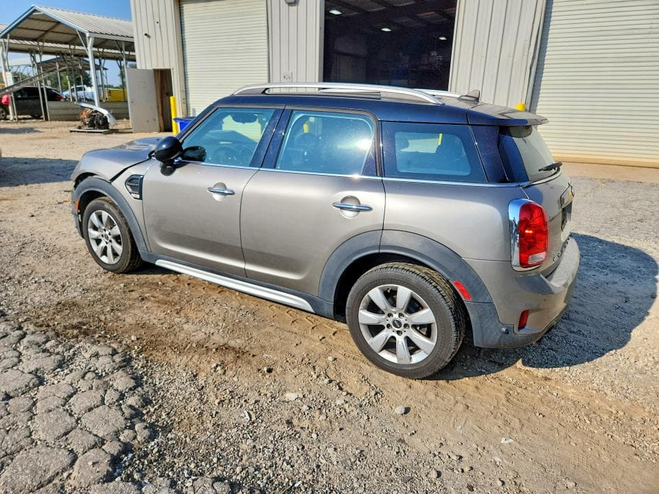 2018 MINI COOPER COUNTRYMAN 2