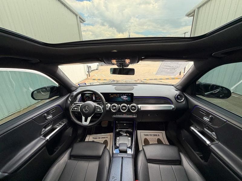 2021 MERCEDES-BENZ GLB 250 9