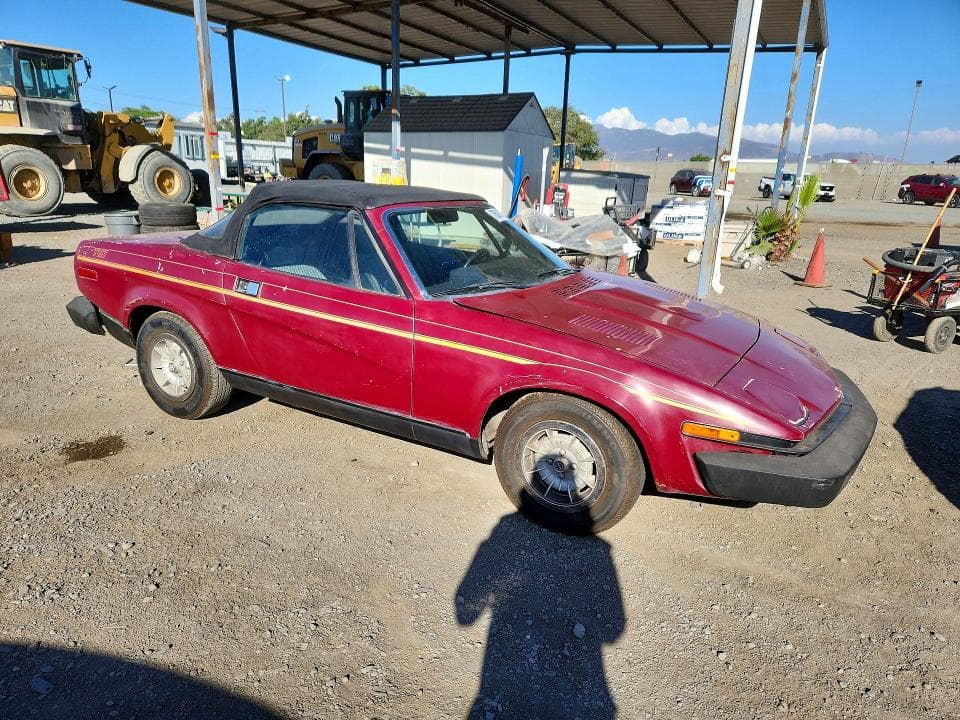 1980 TRIUMPH CAR CONVERTIBL 4