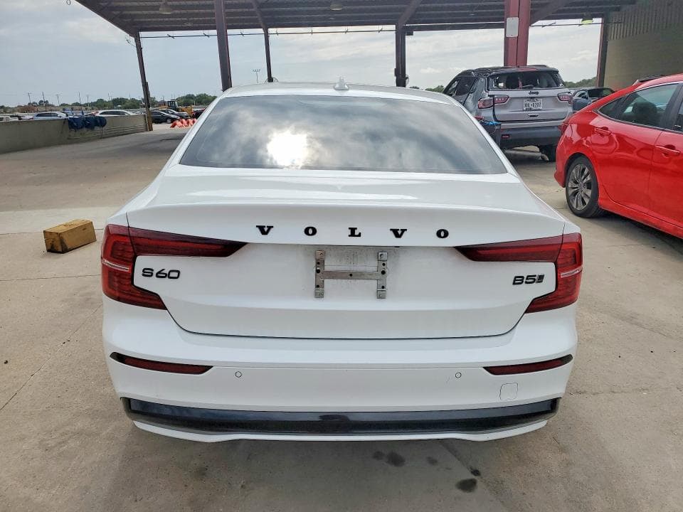 2024 VOLVO S60 PLUS 6
