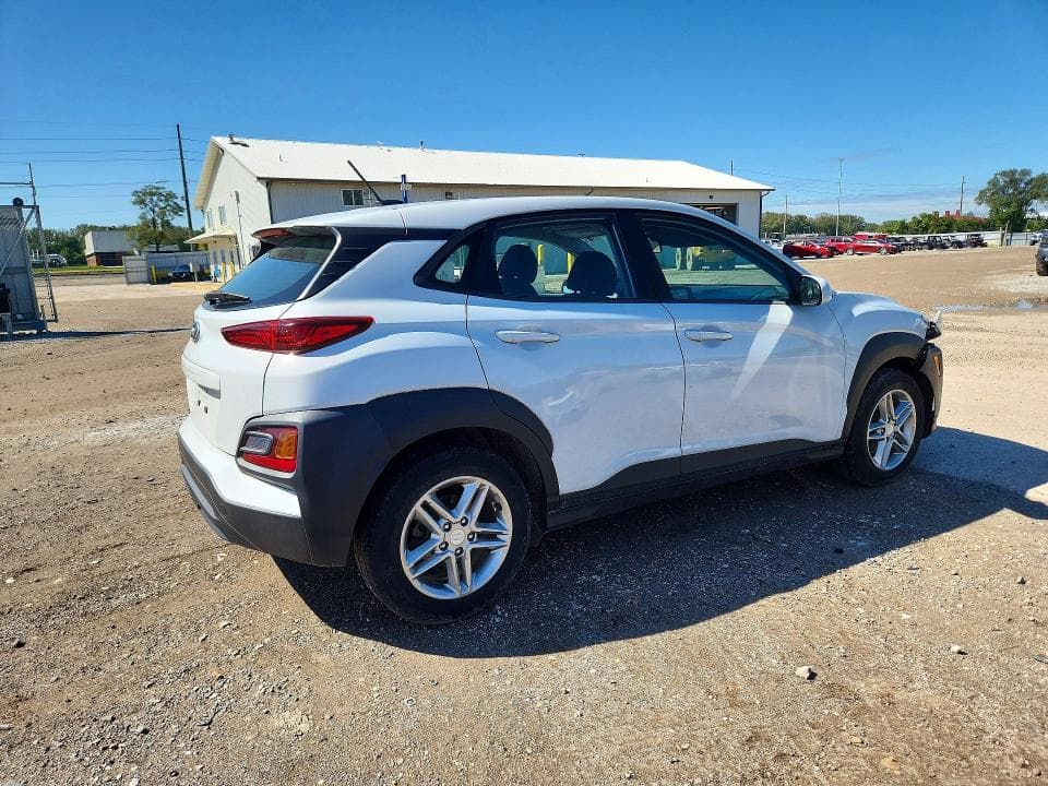 2020 HYUNDAI KONA SE 3