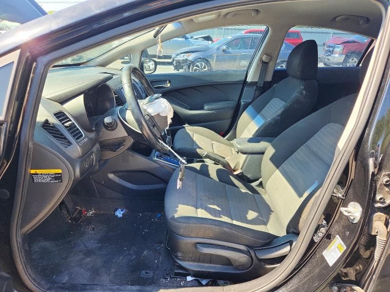 2017 KIA FORTE S 7