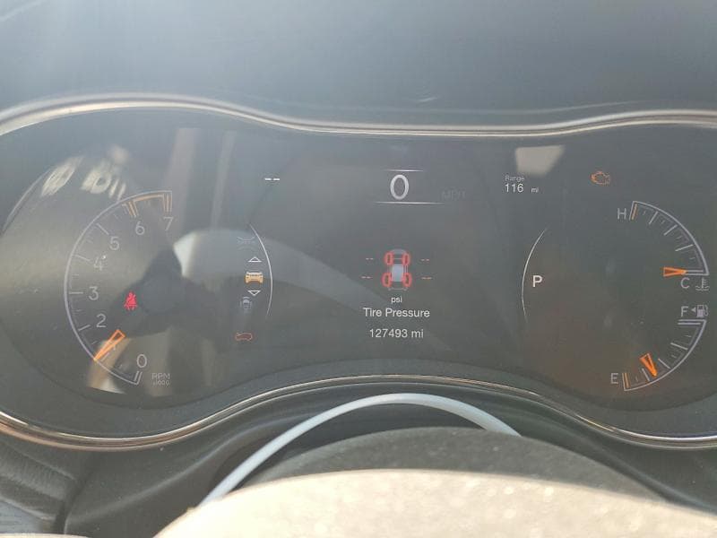 2019 JEEP GRAND CHEROKEE OVERLAND 9
