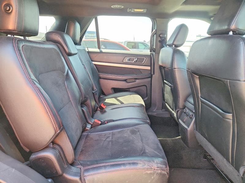 2018 FORD EXPLORER XLT 11