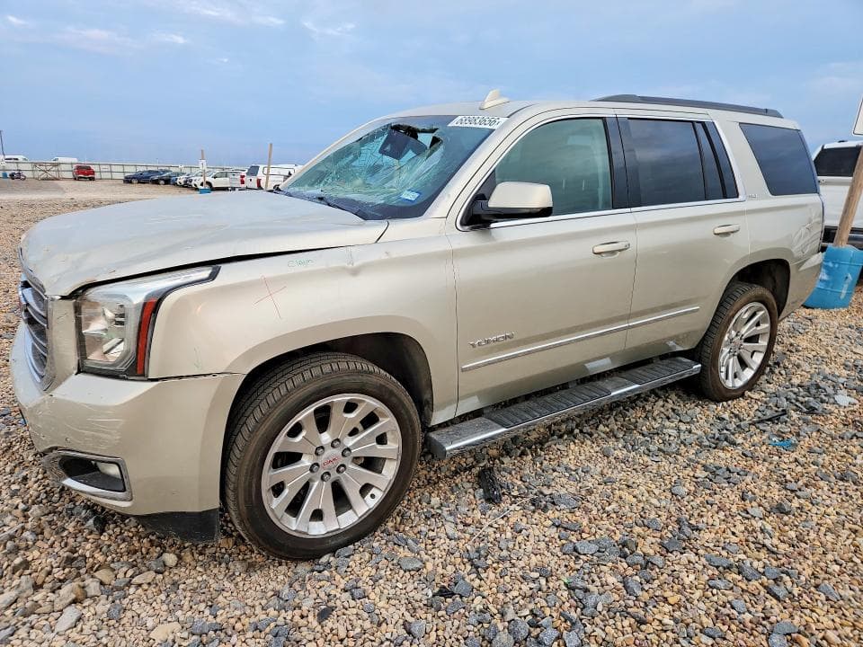 2017 GMC YUKON SLT - 1