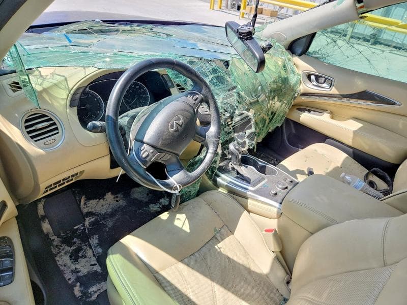 2017 INFINITI QX60 BASE 8