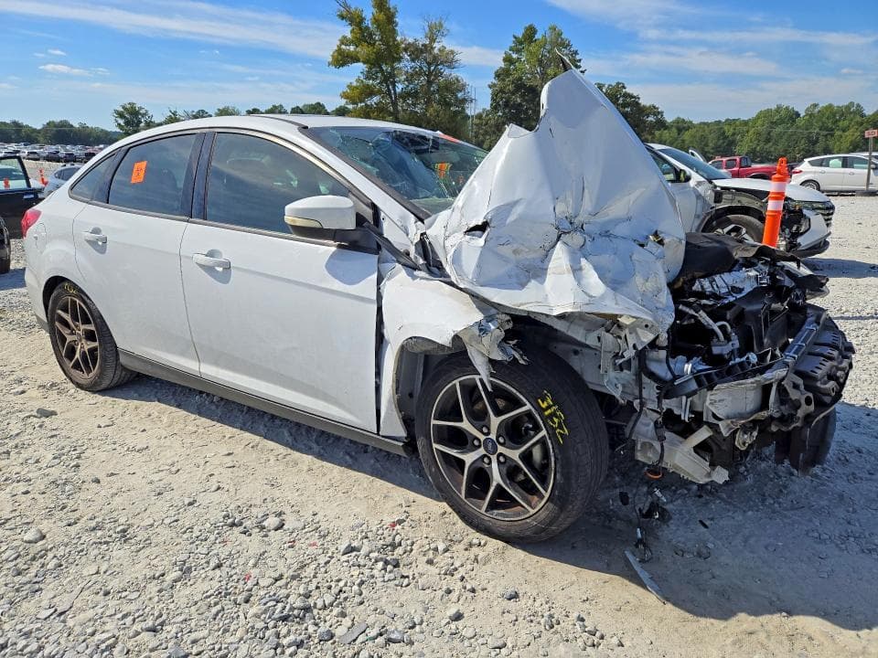 2018 FORD FOCUS SEL 4