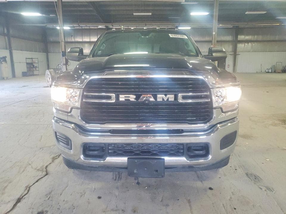 2021 RAM 3500 TRADESMAN 5