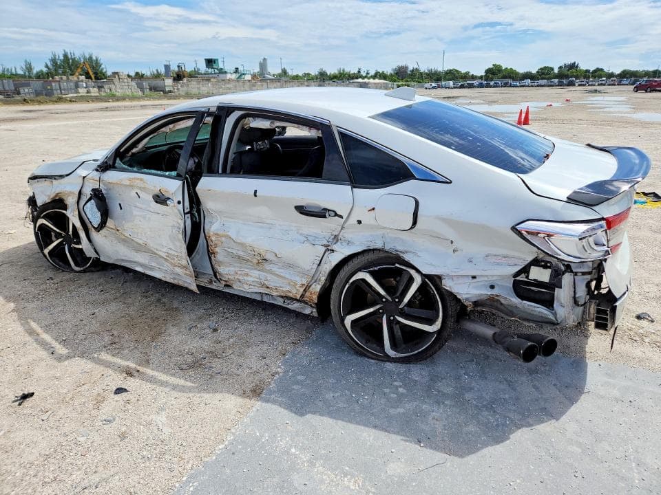 2018 HONDA ACCORD TOURING 2
