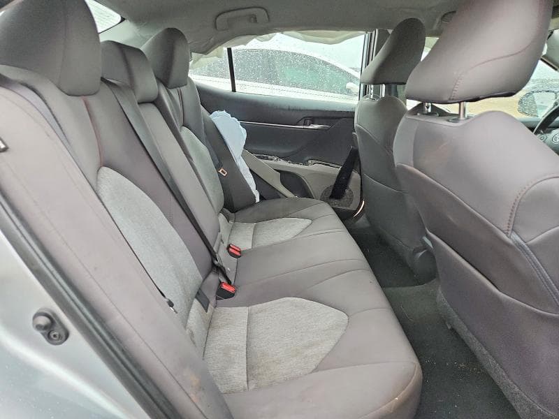 2020 TOYOTA CAMRY LE 10