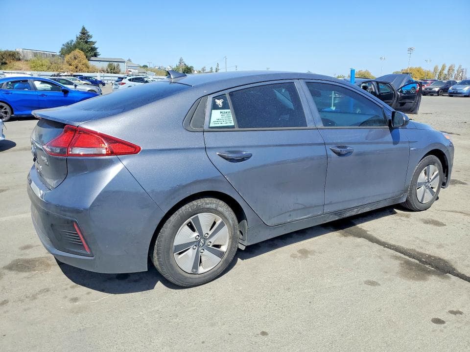 2019 HYUNDAI IONIQ BLUE 3